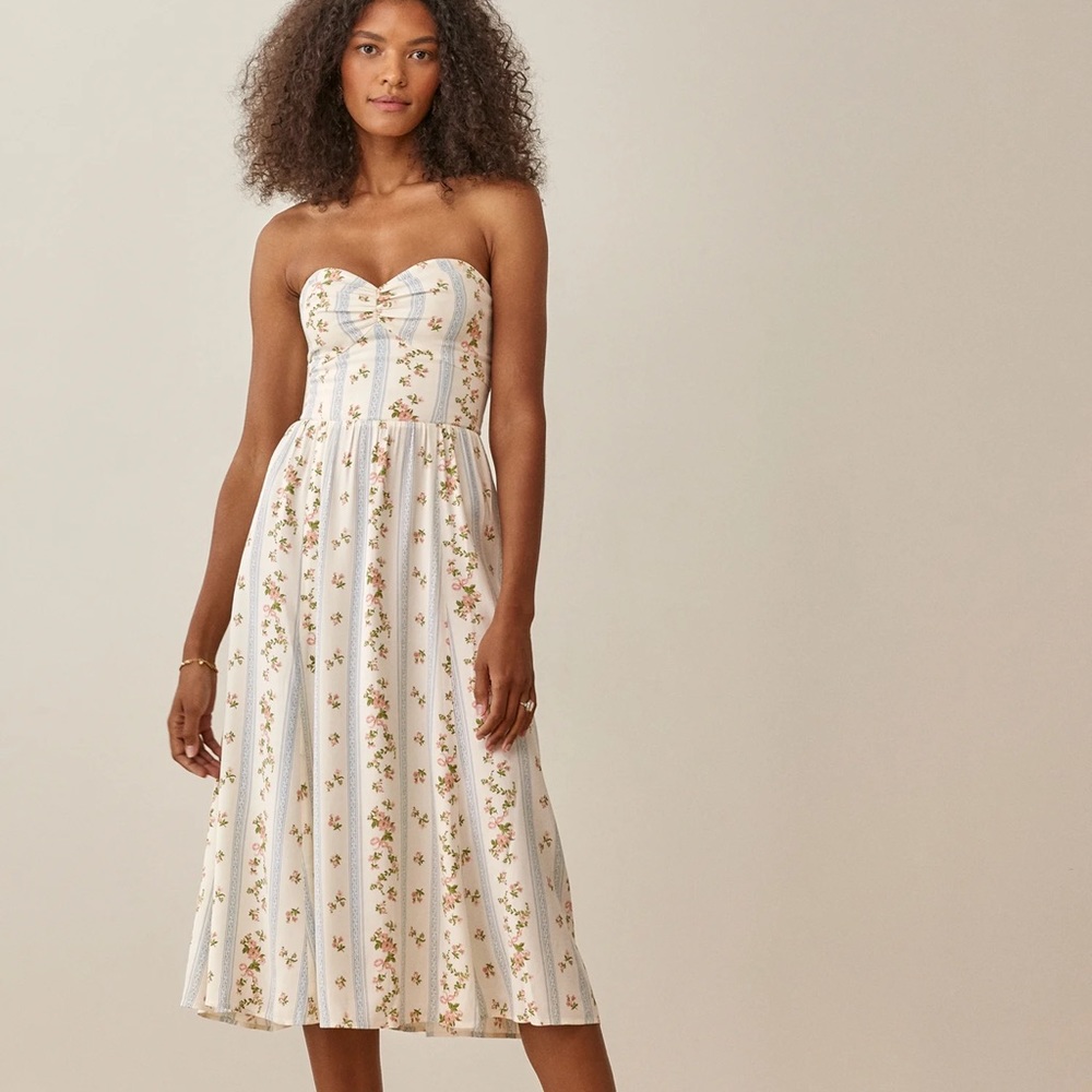 Reformation Aymeline dress in Surrey, Size 0 like-new - Picture 3 of 6
